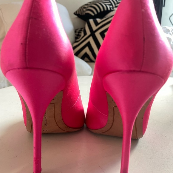 Sophia Webster Fuschia Pink Jeweled Stilleto - Picture 6 of 8